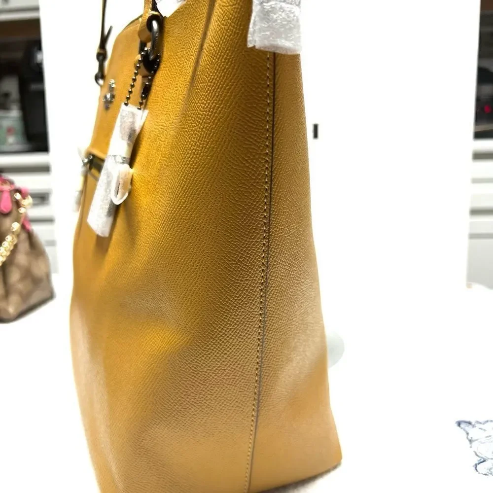 🔥🎁NWT! Coach Gallery Tote Handbag Crossgrain Leather Yellow Msrp:$328.00e